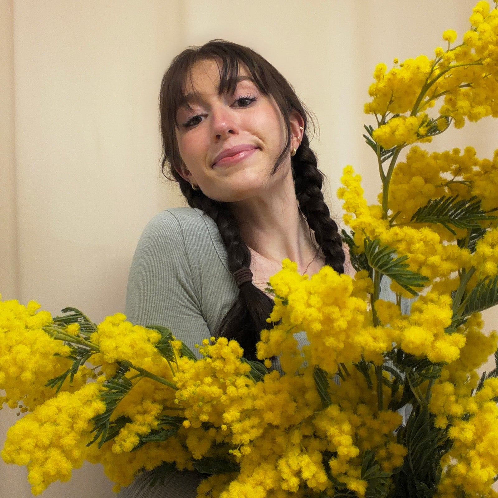 Meet Eve...furniture moving, coffee loving seeker of the unexpected