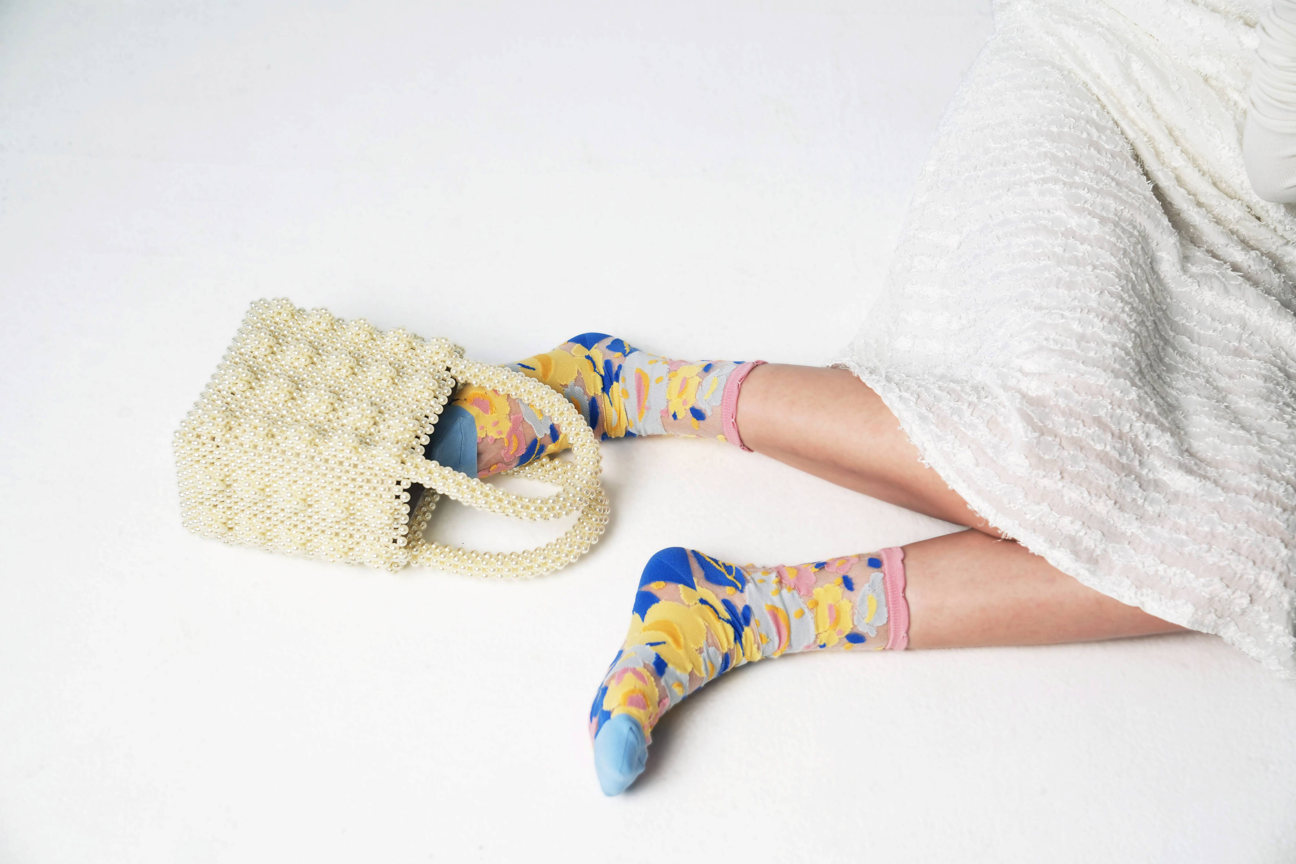 Flower Garden Sheer Socks | Spring Pink