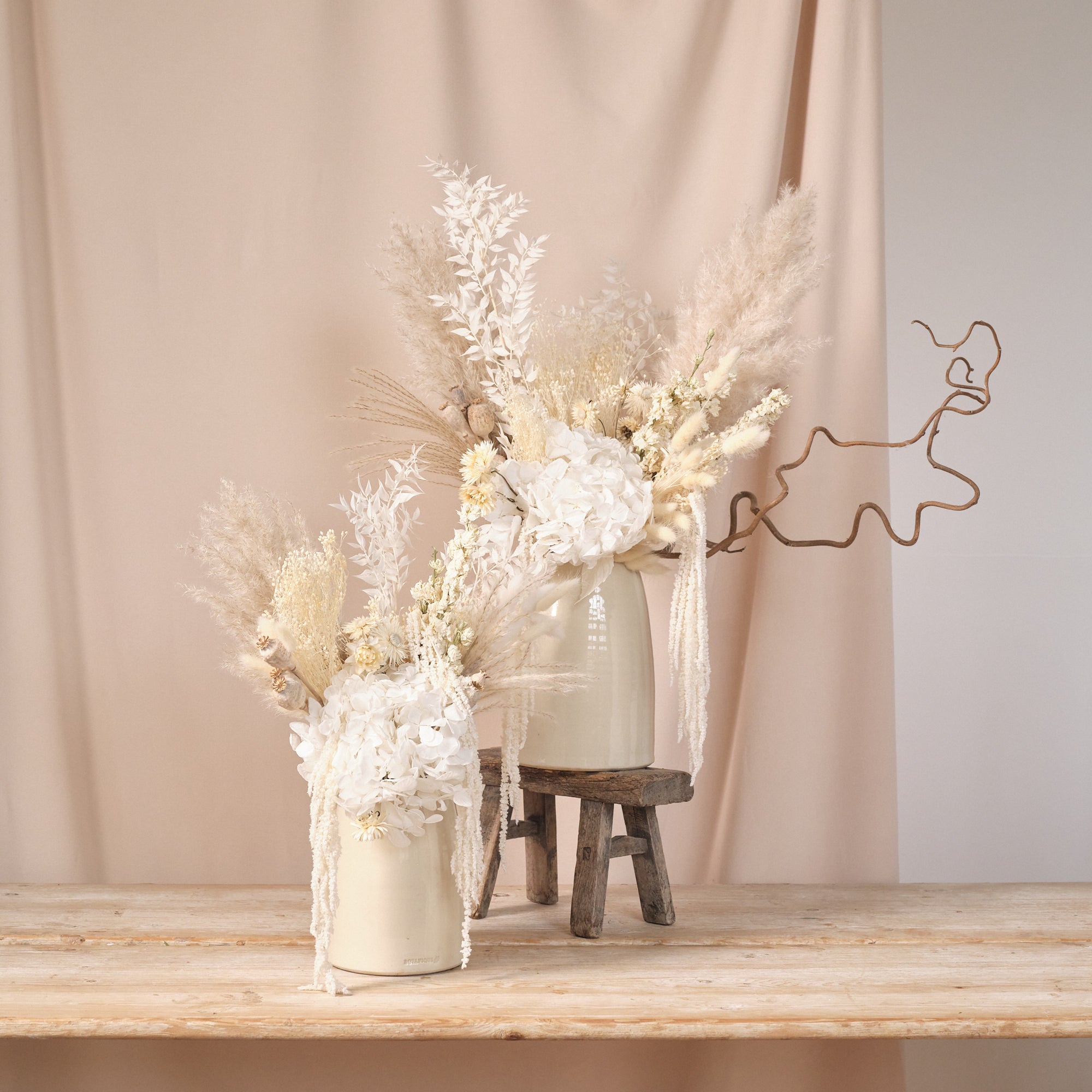 Everlasting White Dried Flower Vase Arrangements