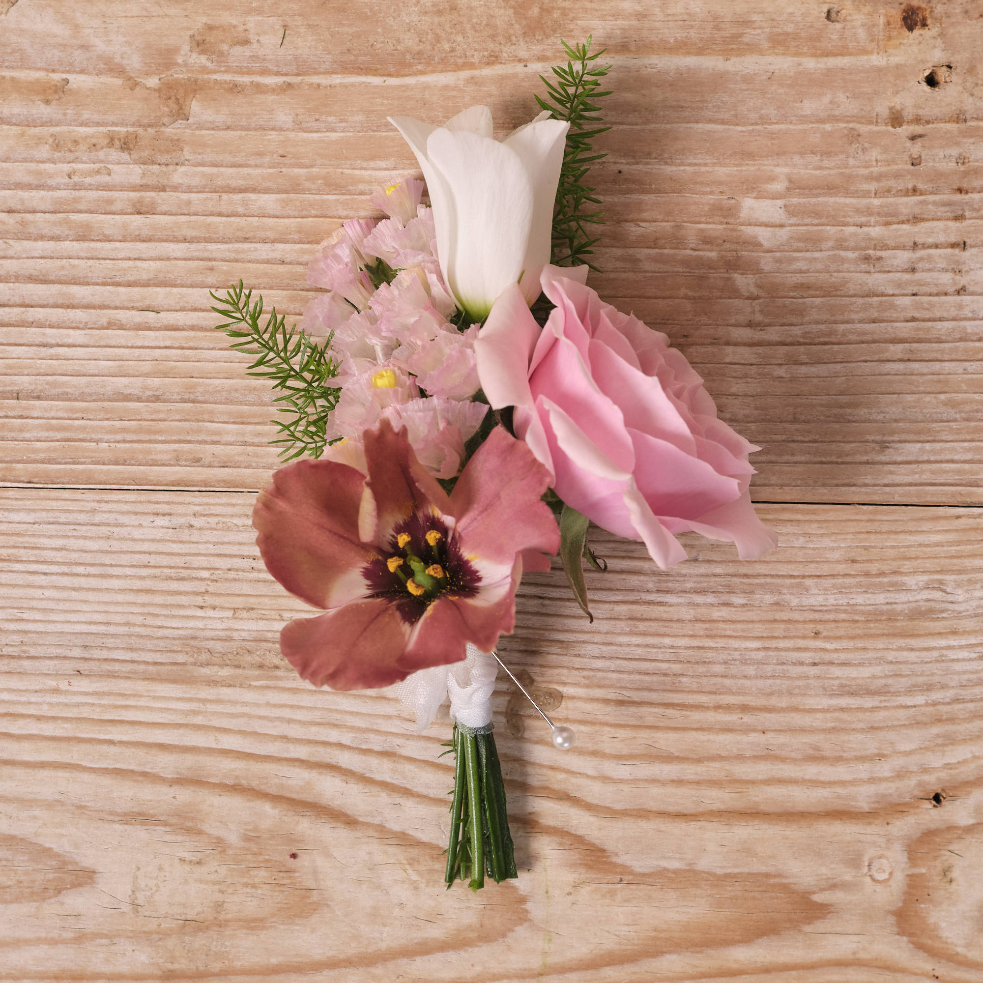 Dusty Nudes Buttonhole / Corsage