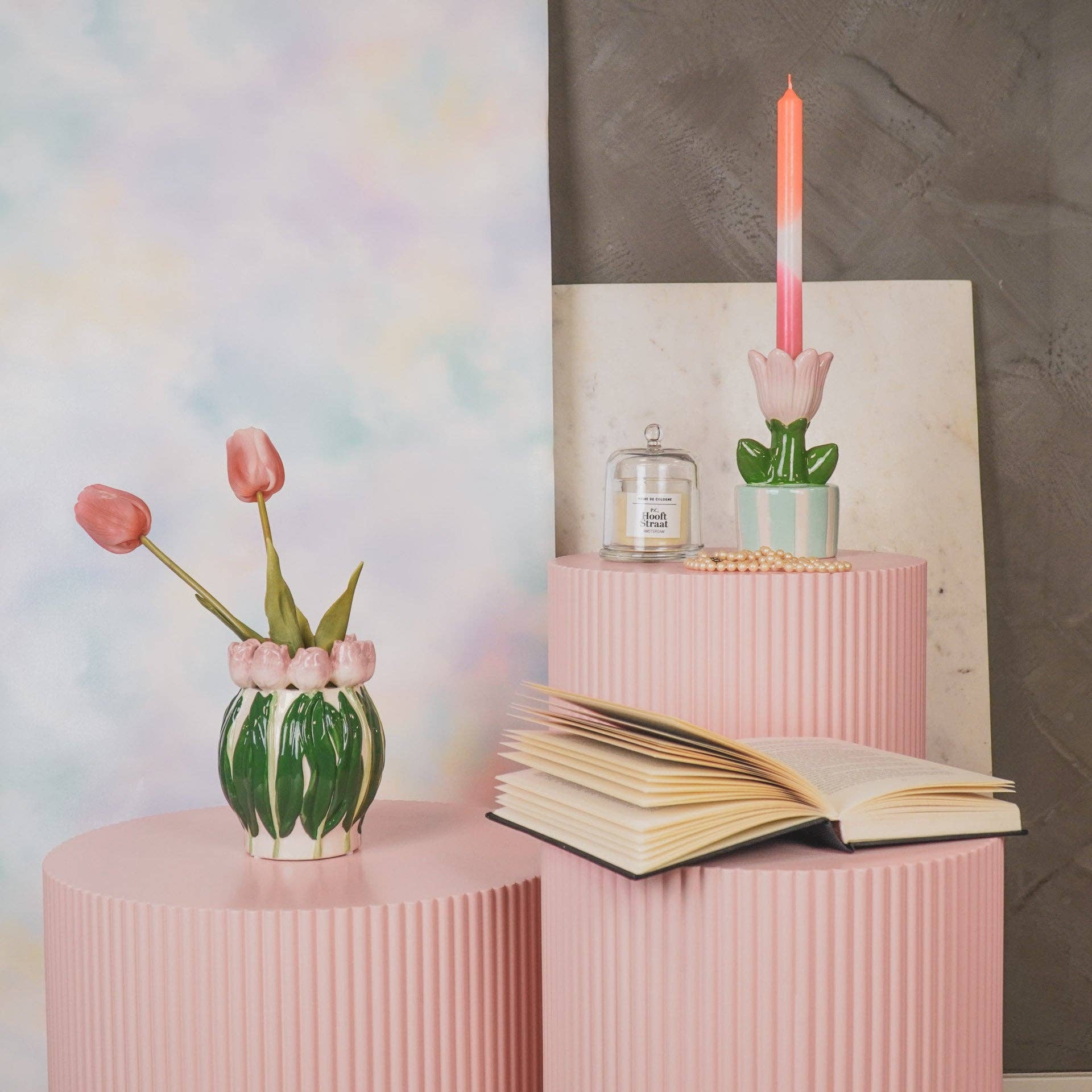 Tulips Vase | Light Pink & Green | Round