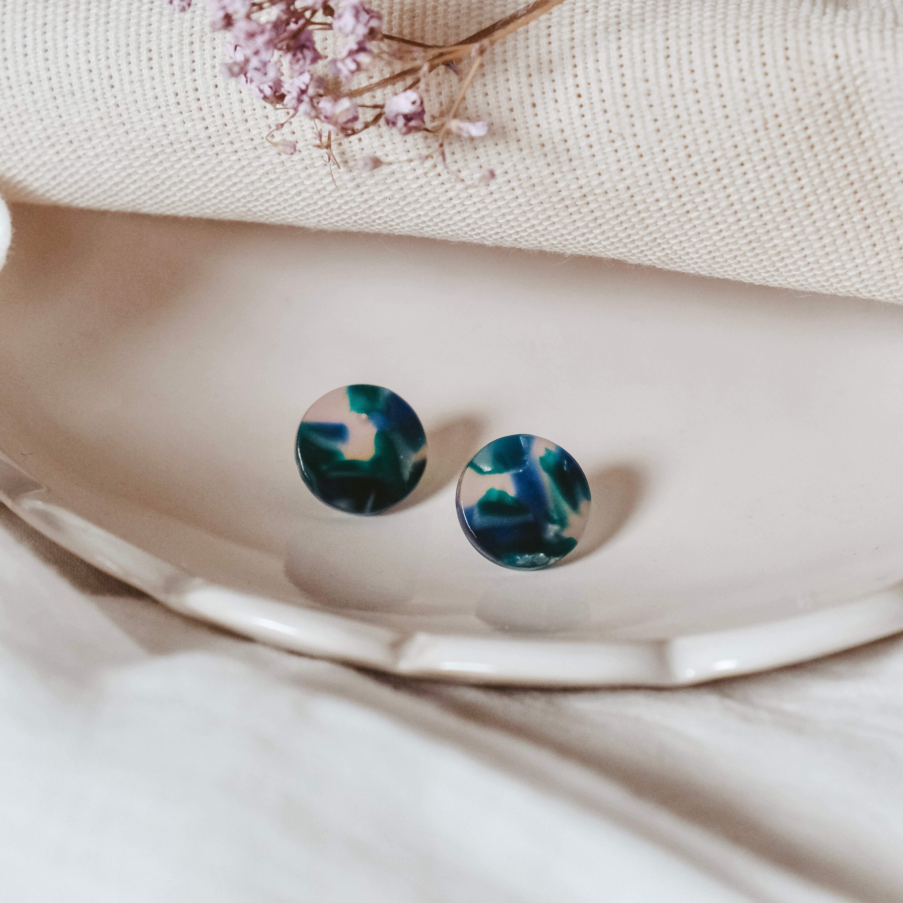 Cosmos Studio Circle Stud Earrings