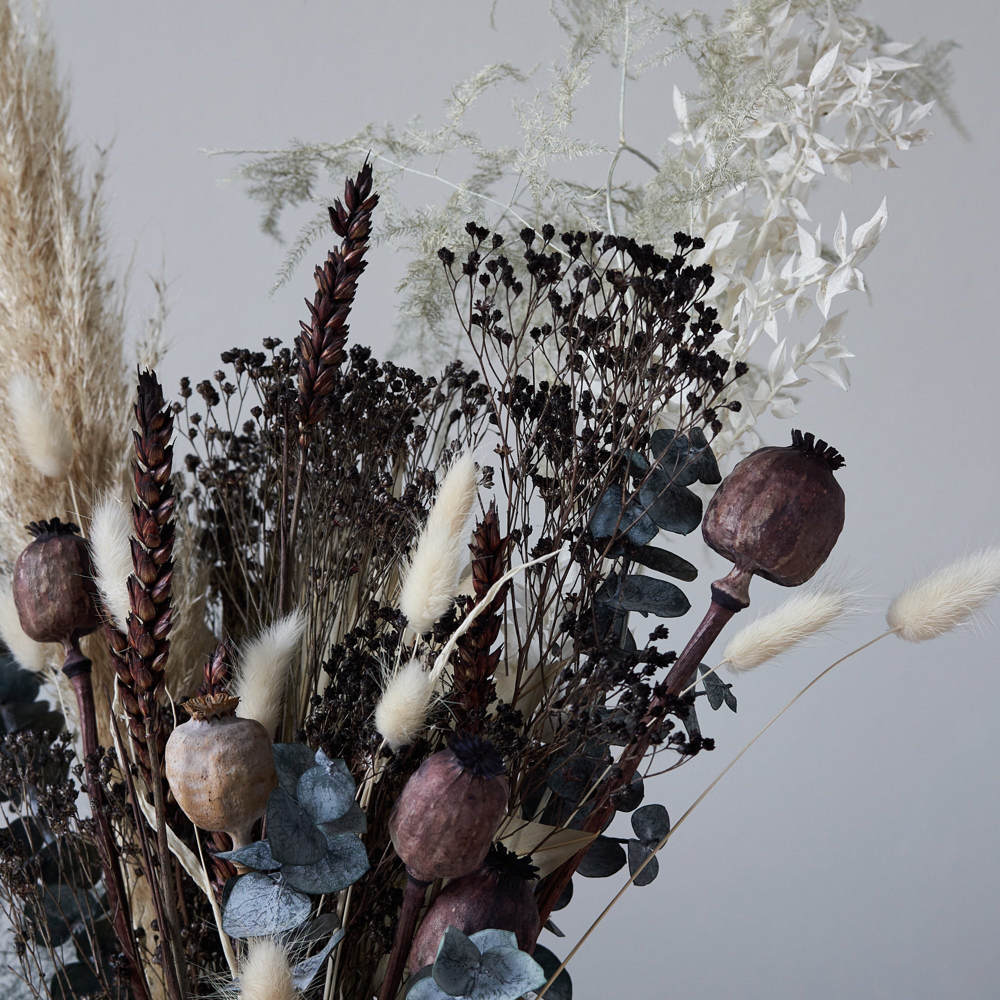 dried flower bouquet in neutral tones