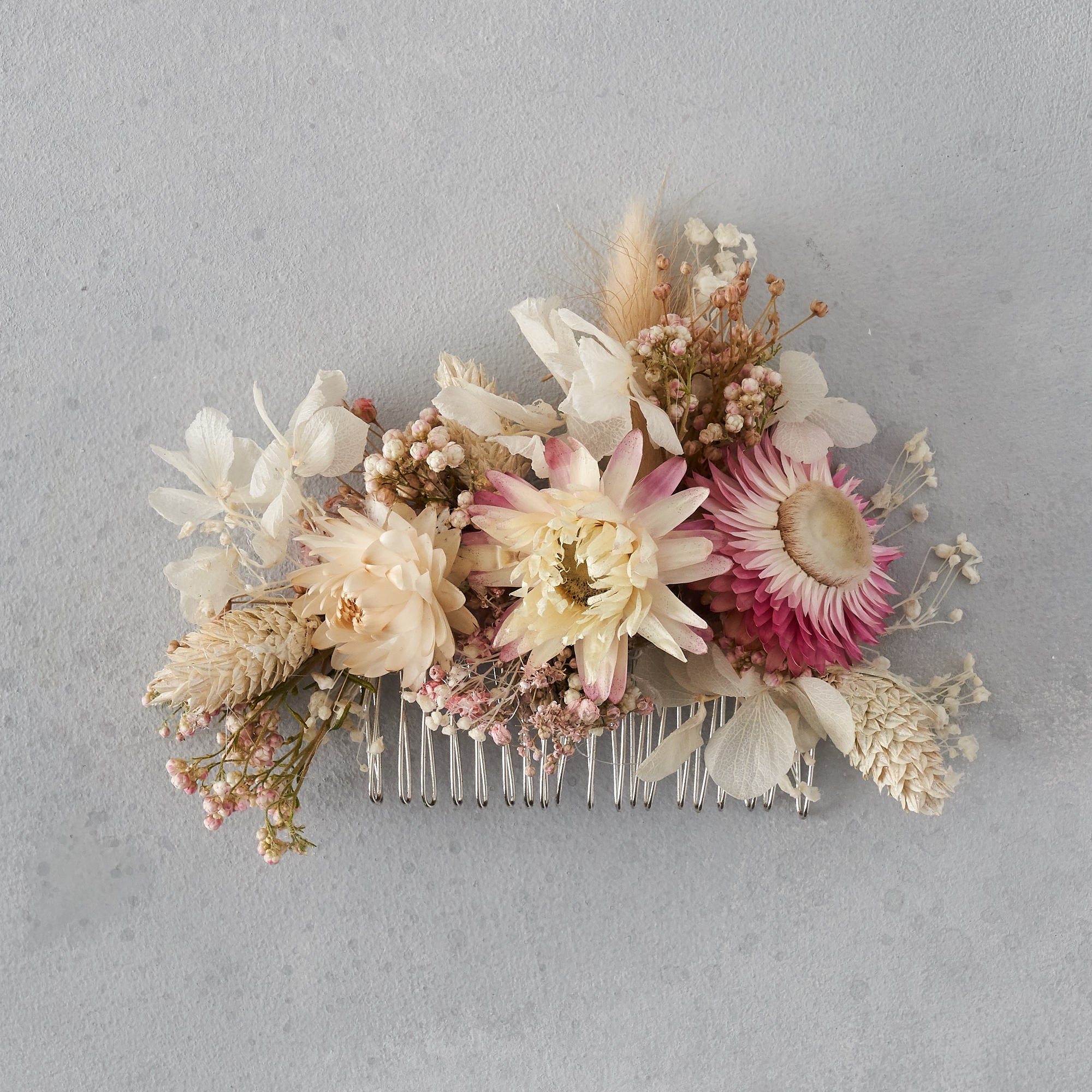 Dried flower hair comb blush pink