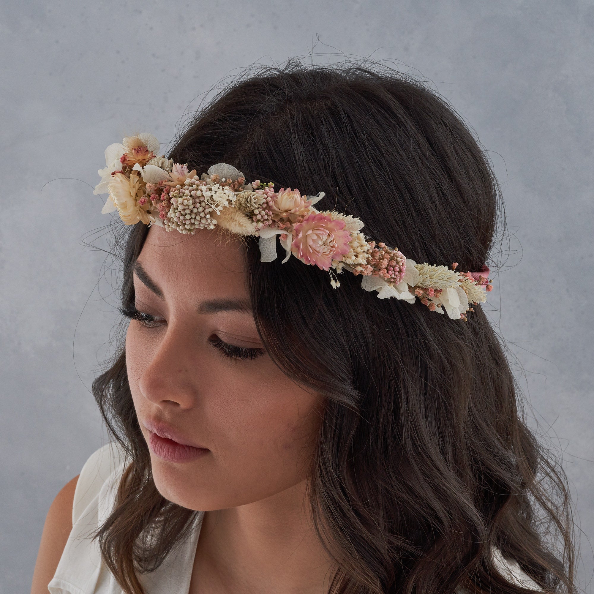 Dried flower crown : blush pink