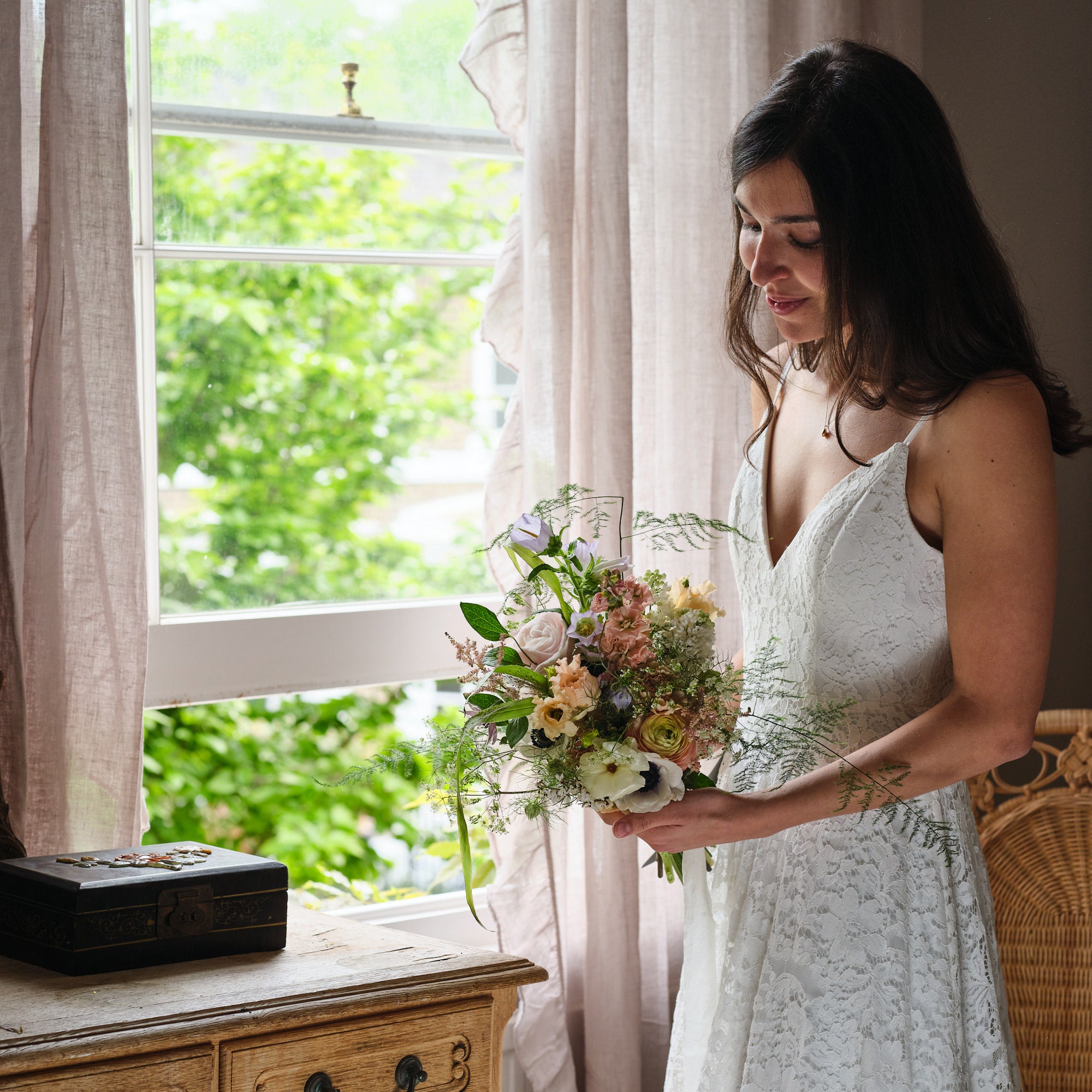 pastel wildflowers bridal bouquet