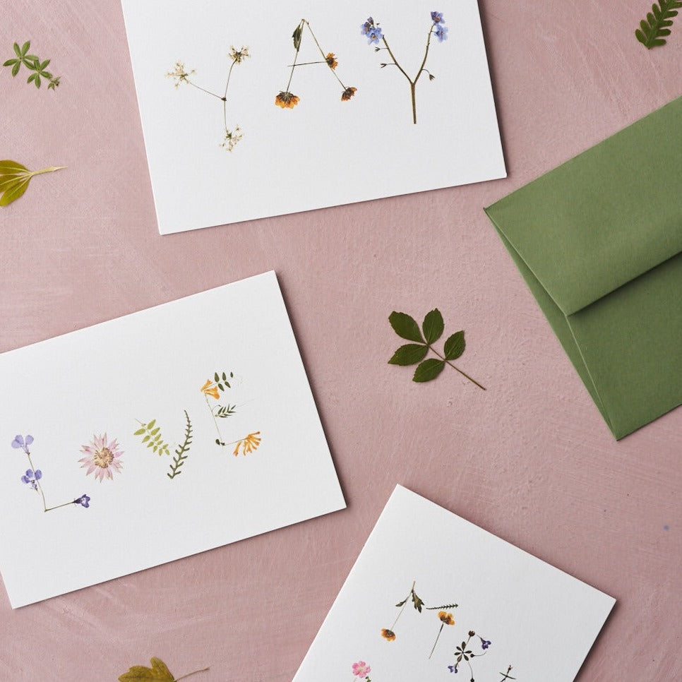 pressed flower design cards by botanique worshop