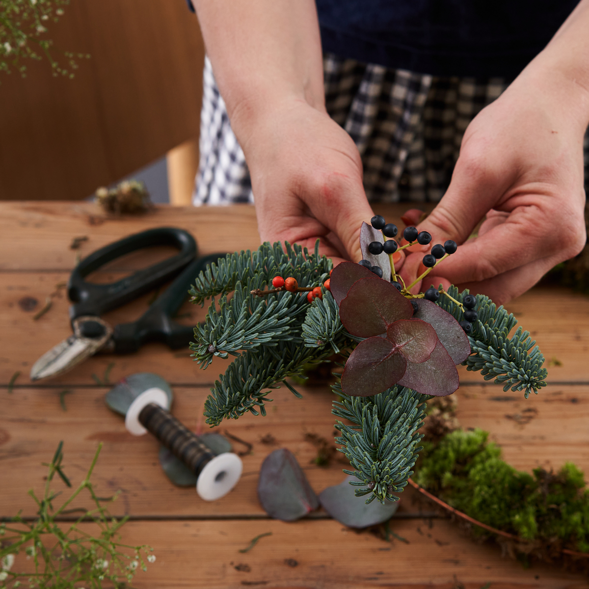 Guests treated to VIP Wreath Making Workshop on Bond Street