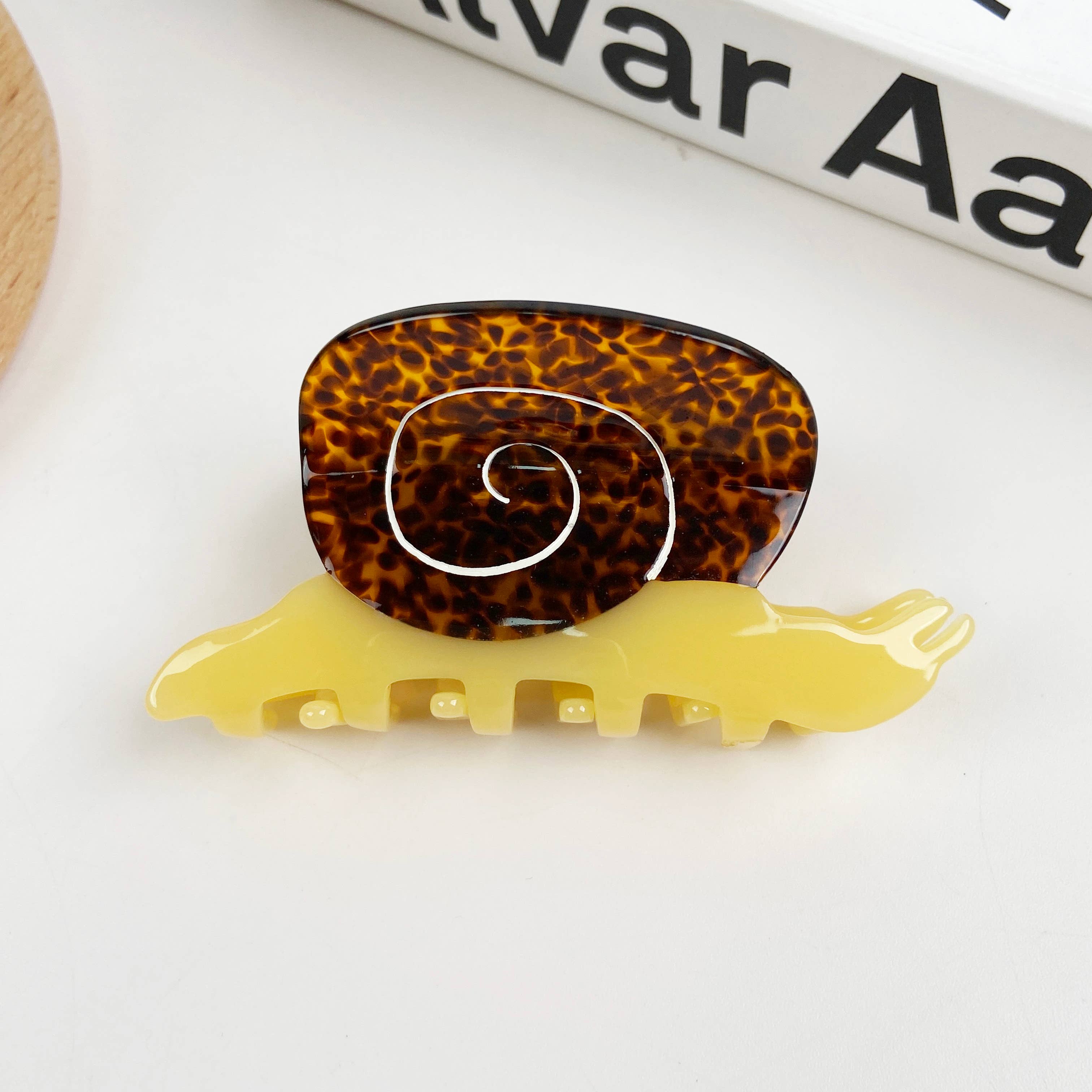 Snail Acetate Claw