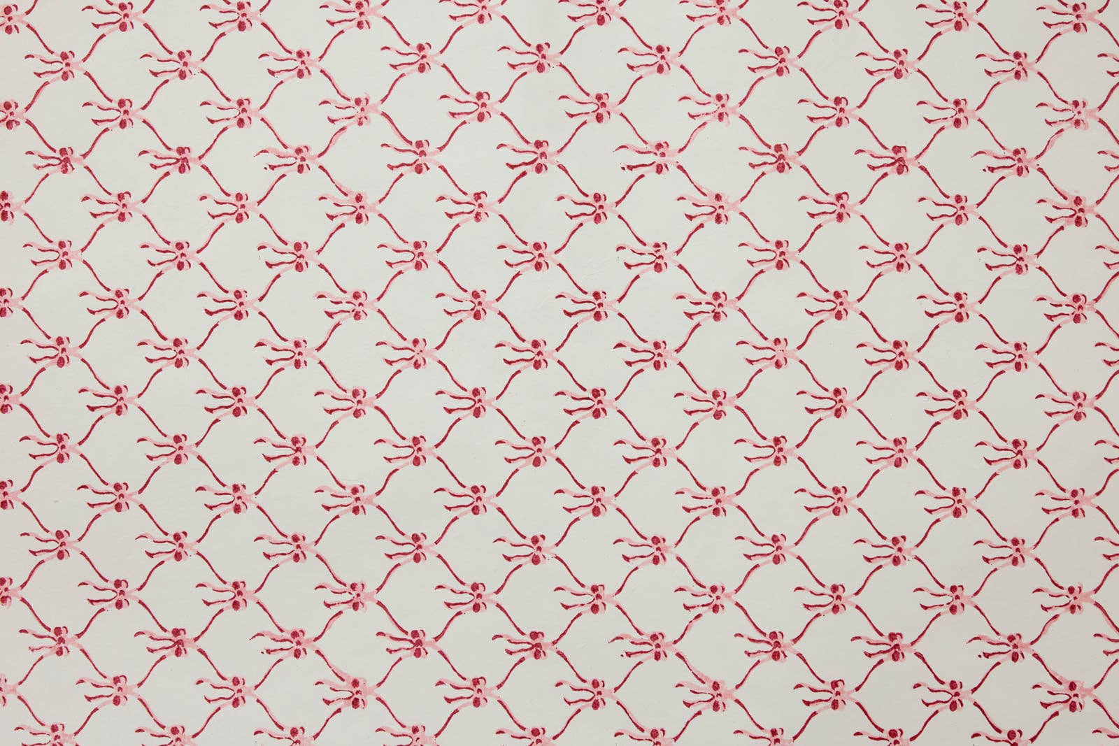 Block Printed Wrapping Paper Sheets - Bows Christmas Pudding
