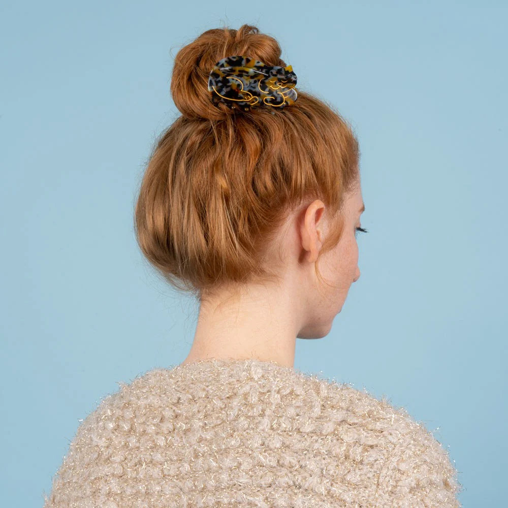 Tortoiseshell Cat Hair Claw