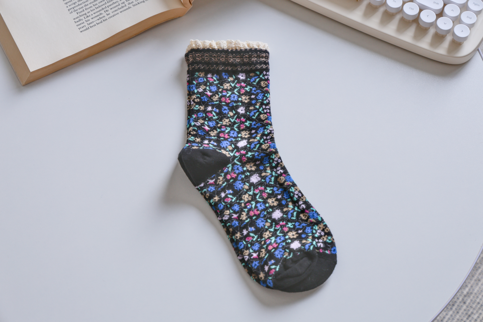 Lace-Trimmed Cotton Socks with Ditsy Floral Print | 3 Colours Available