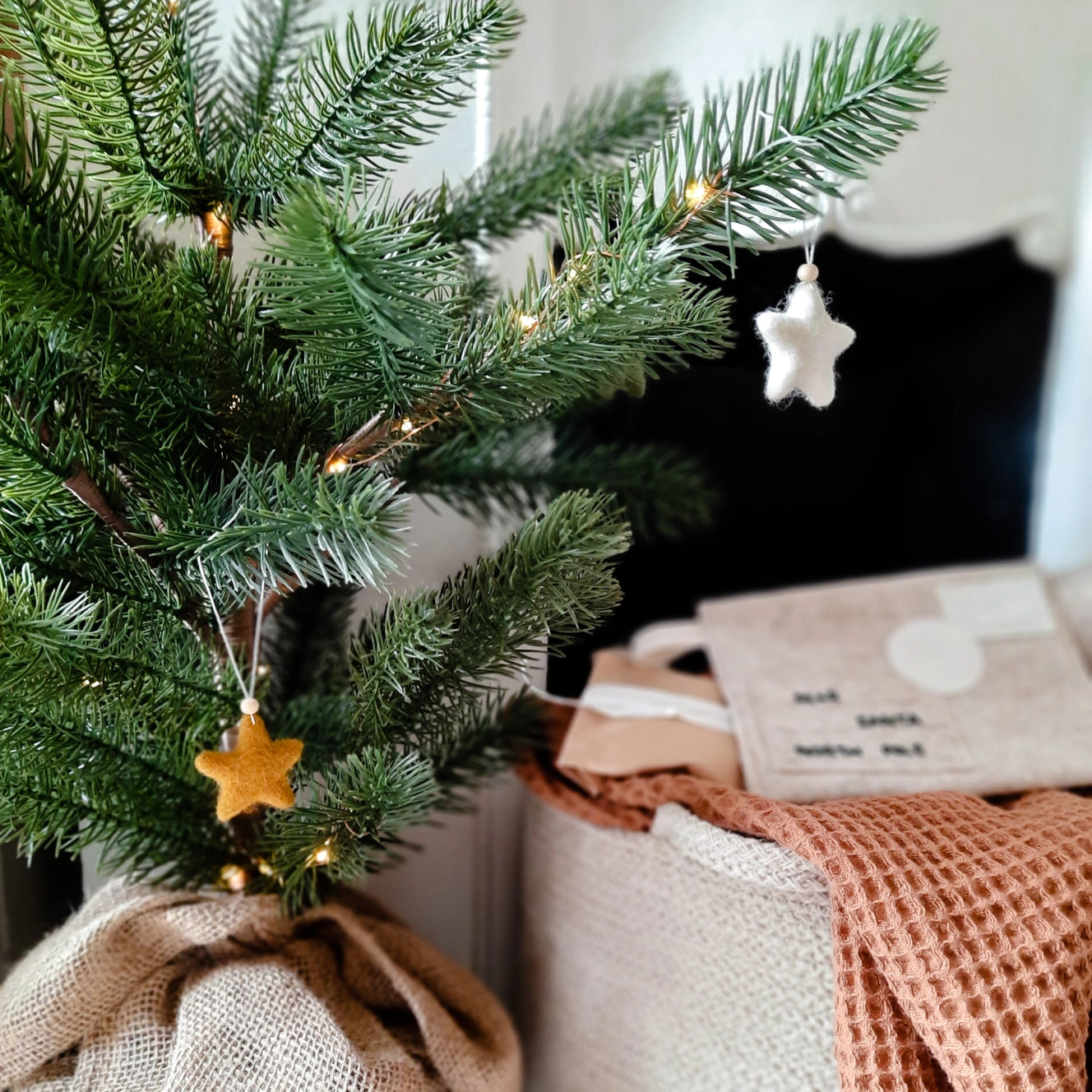 Mini Star Decoration | Mustard