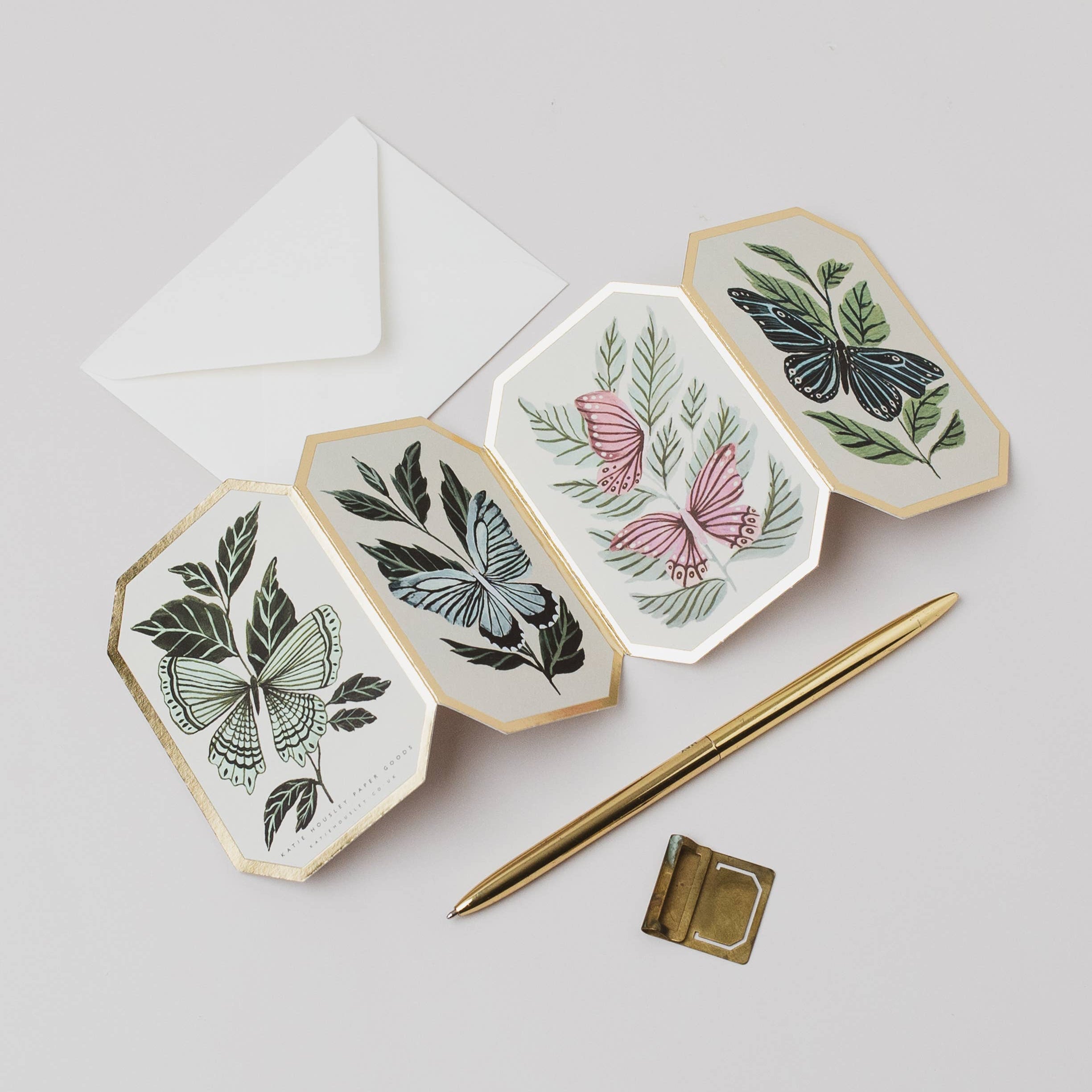 CONCERTINA BOTANICAL BUTTERFLIES DIE CUT MINI CARD