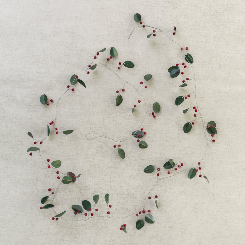 Winter Berry Wooden Garland
