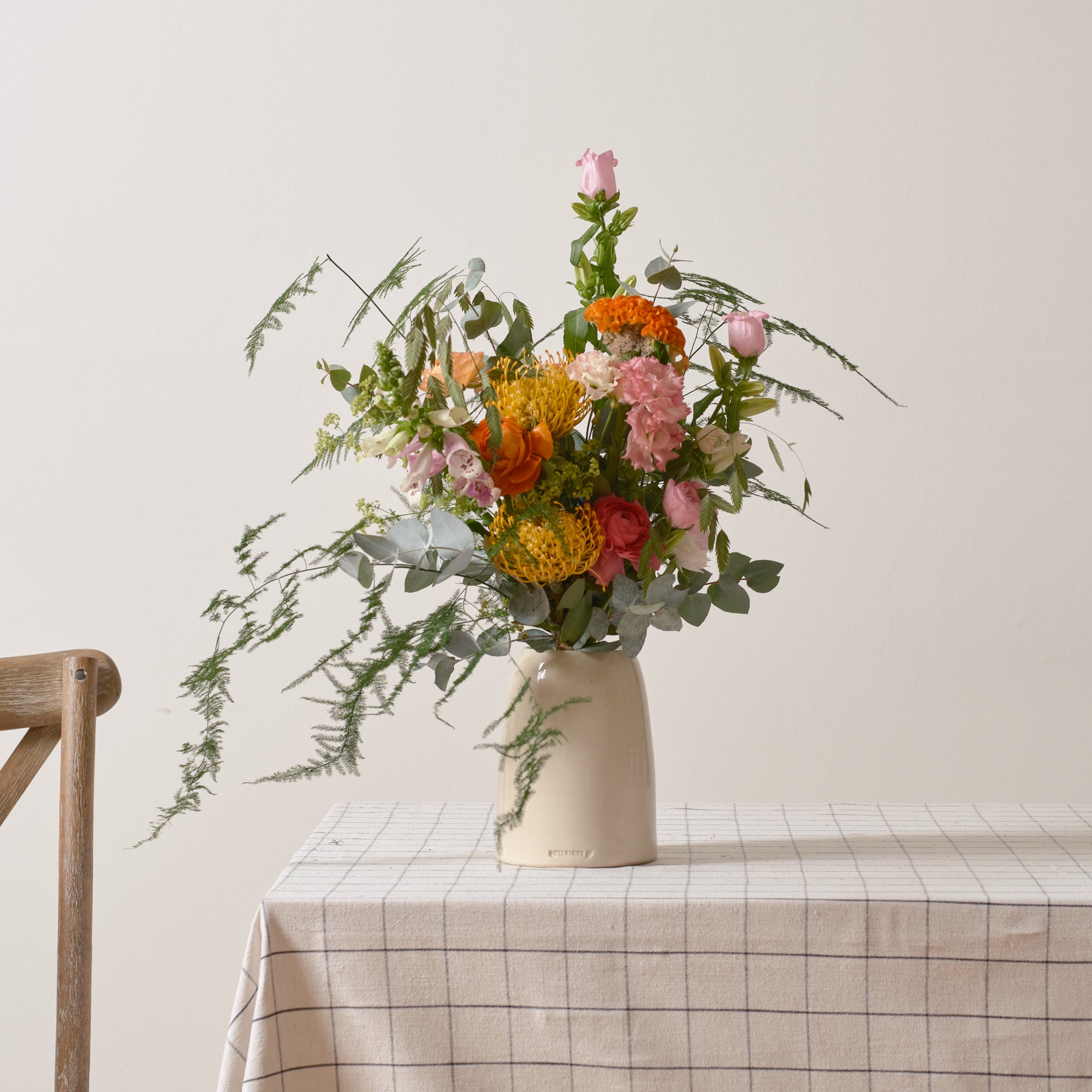 Florists Pick Colourful Bouquet