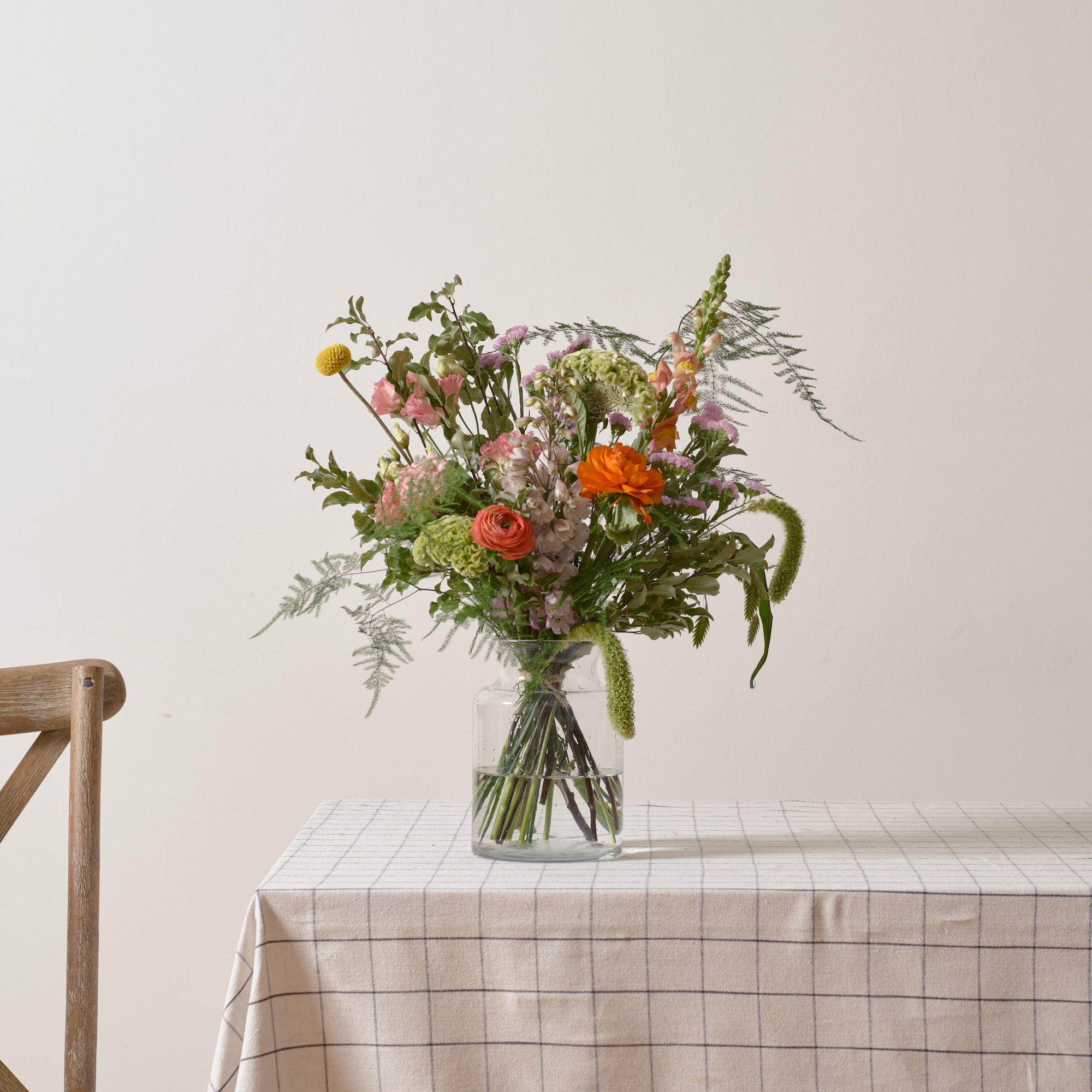 Florists Pick Colourful Bouquet