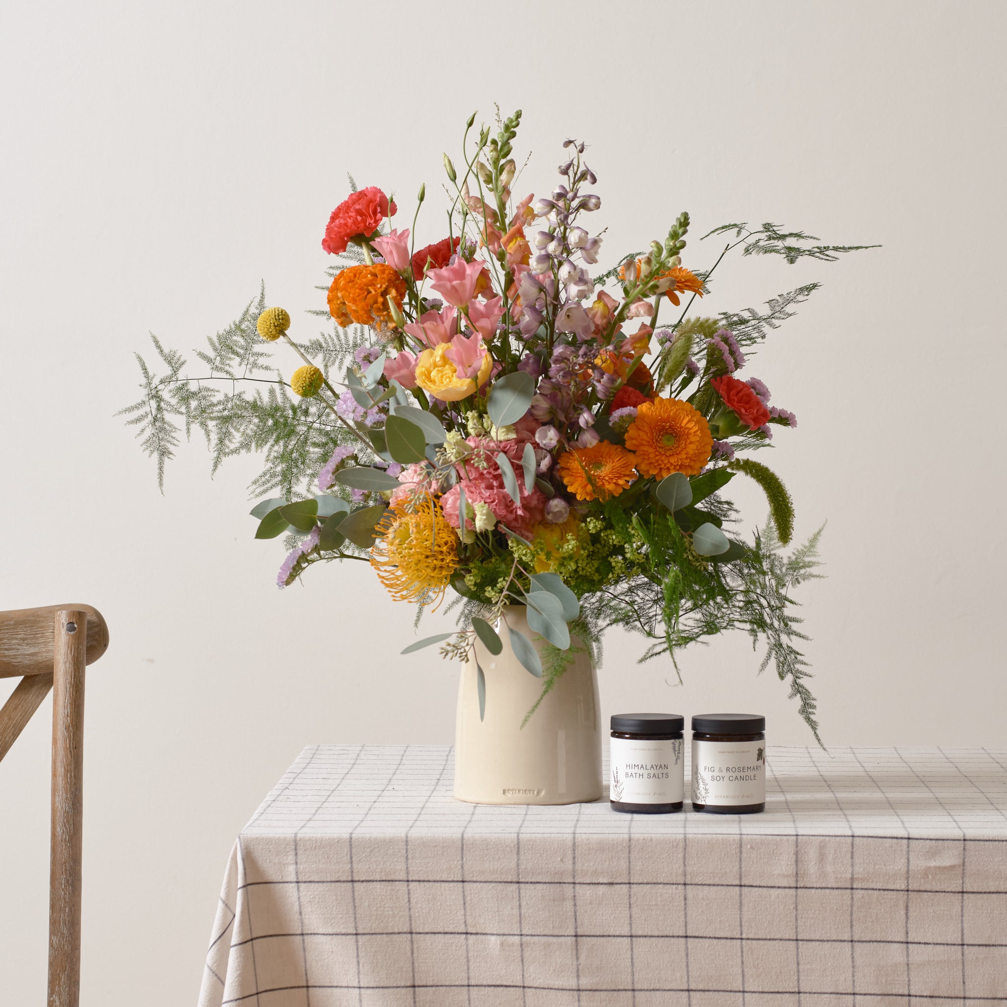 Florists Pick Colourful Bouquet