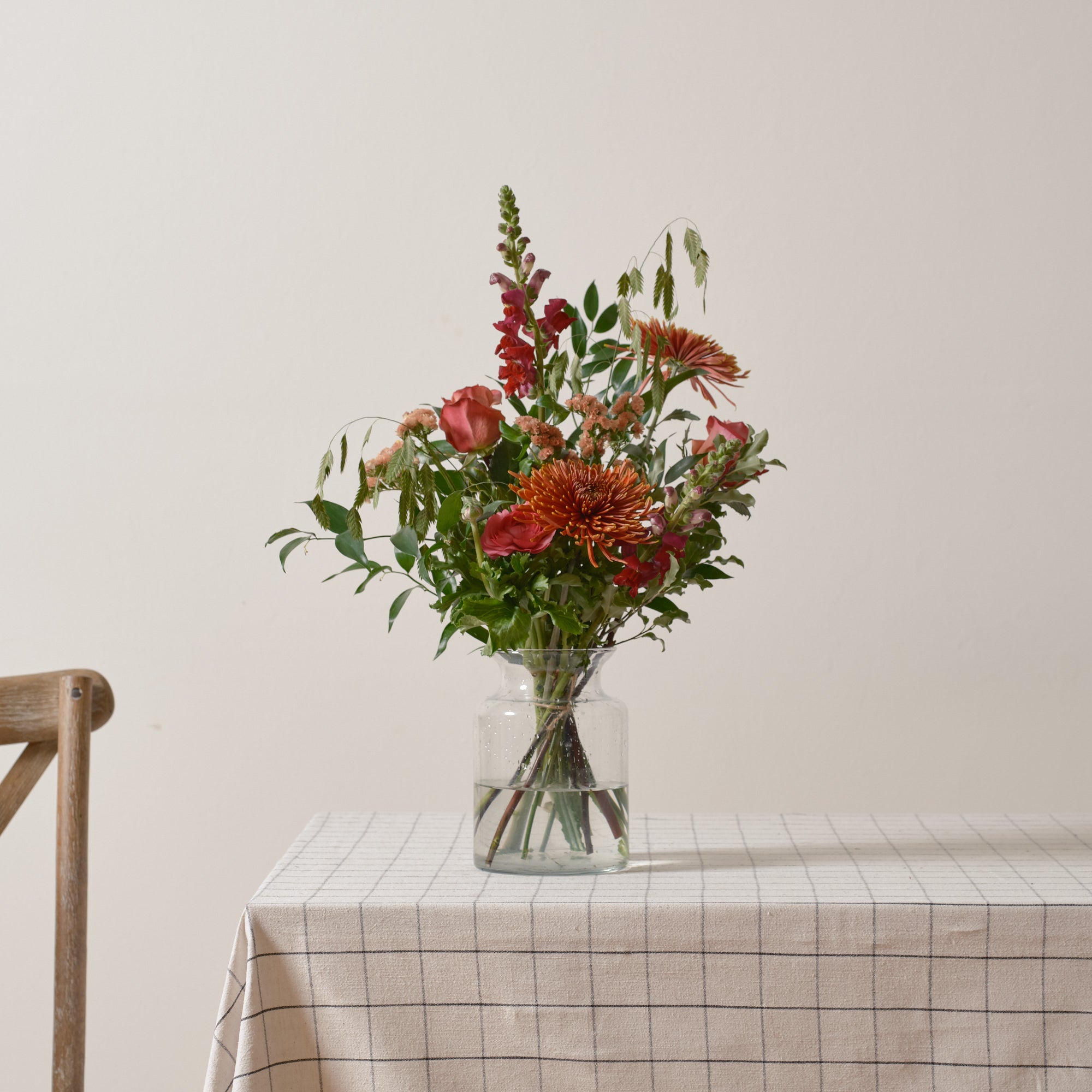 Florists Pick Reds and Rusts Bouquet