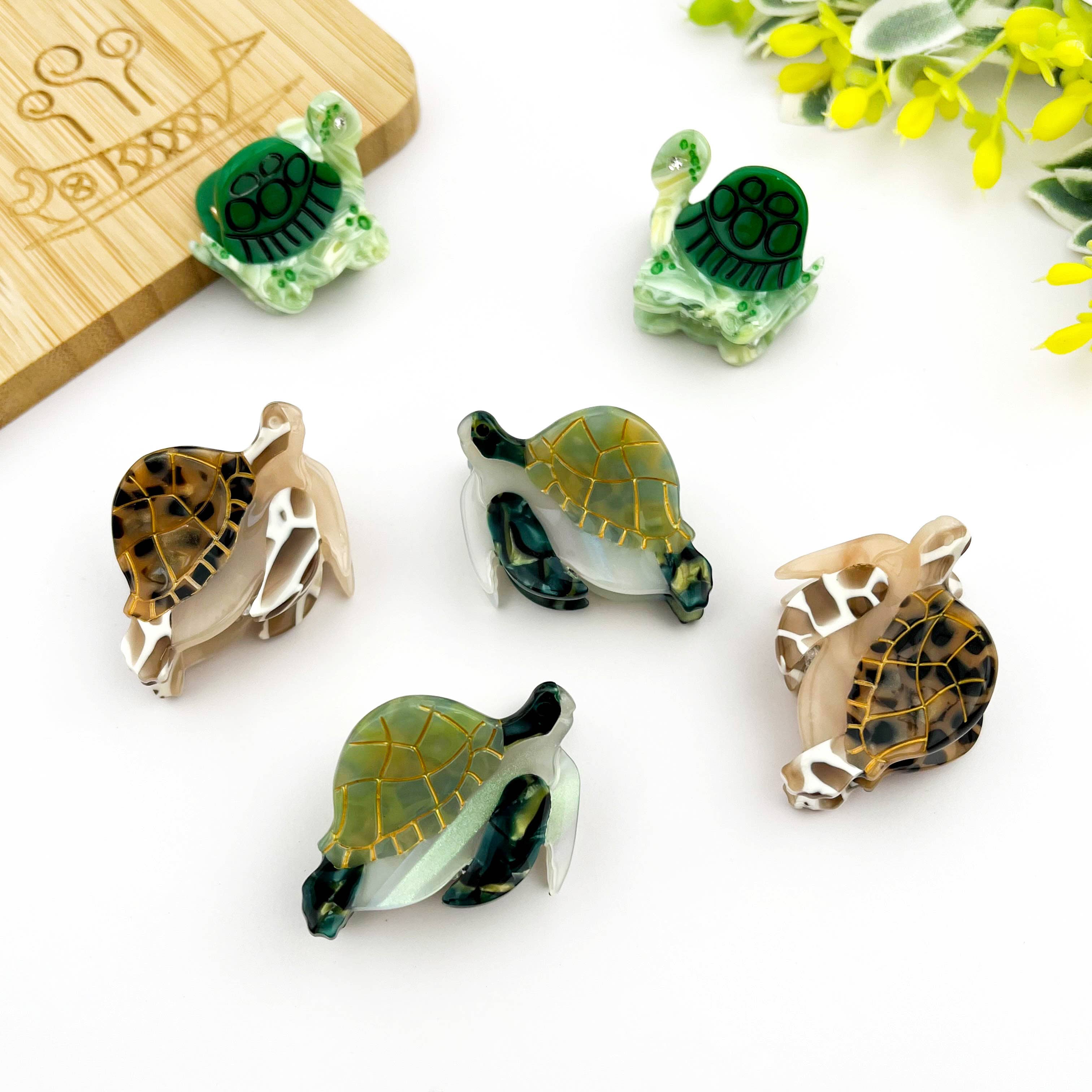 Mini Turtle Hair Claw | 2 colours Available