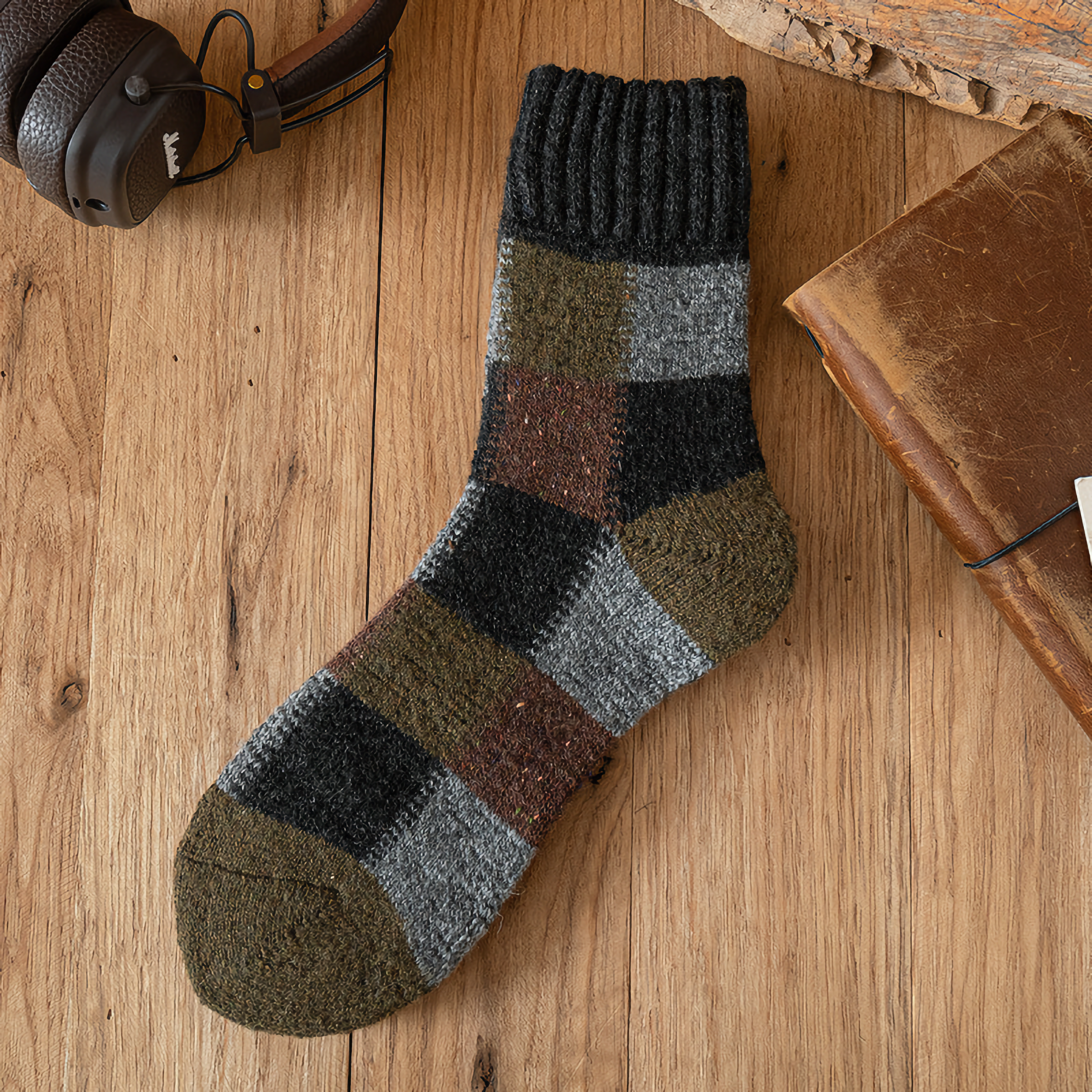 Men's Winter Multicoloured Thick Wool Socks | 2 Colours Available