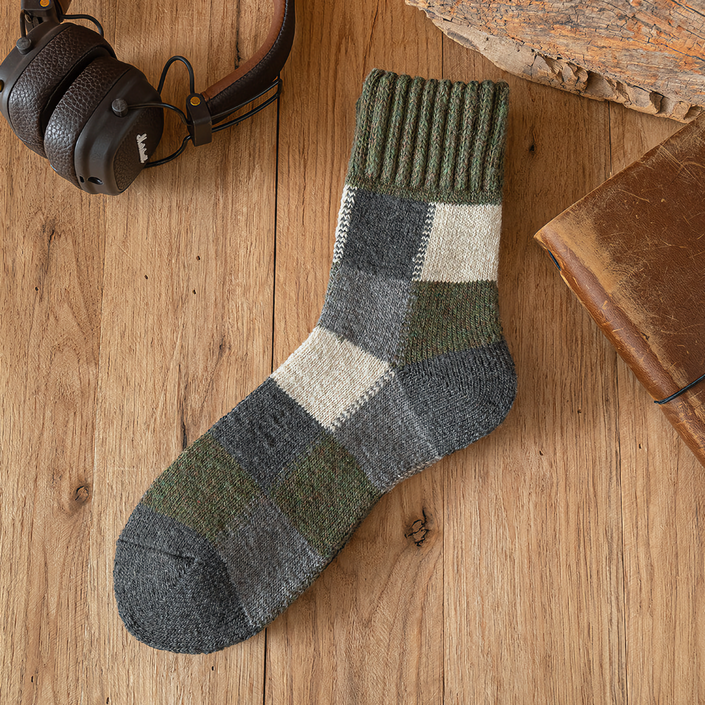 Men's Winter Multicoloured Thick Wool Socks | 2 Colours Available