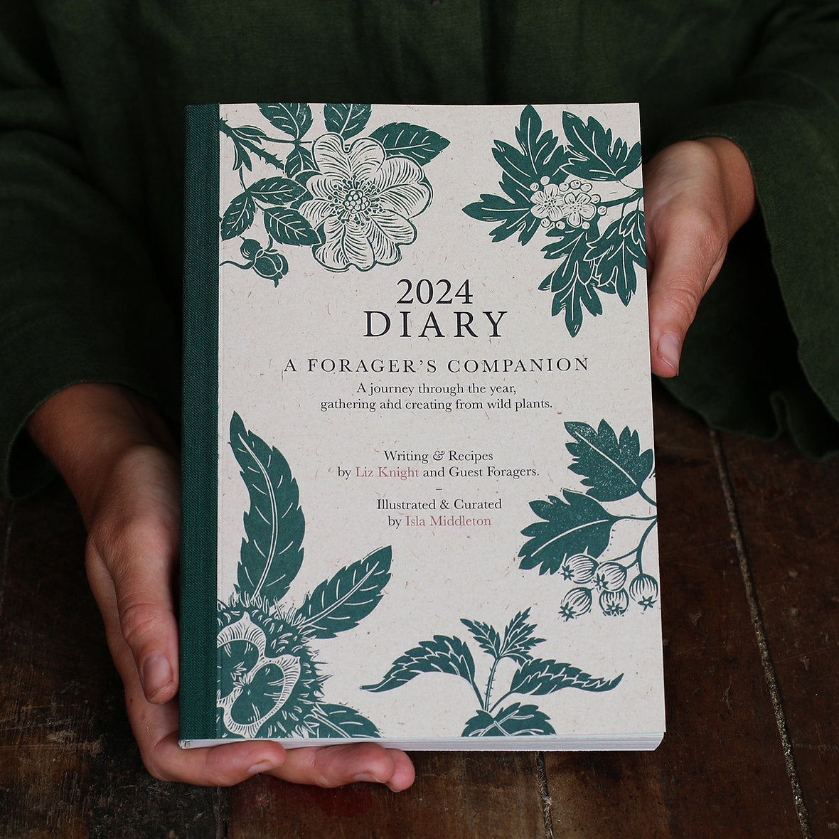 A Forager's Companion - 2024 Diary by Isla Middleton