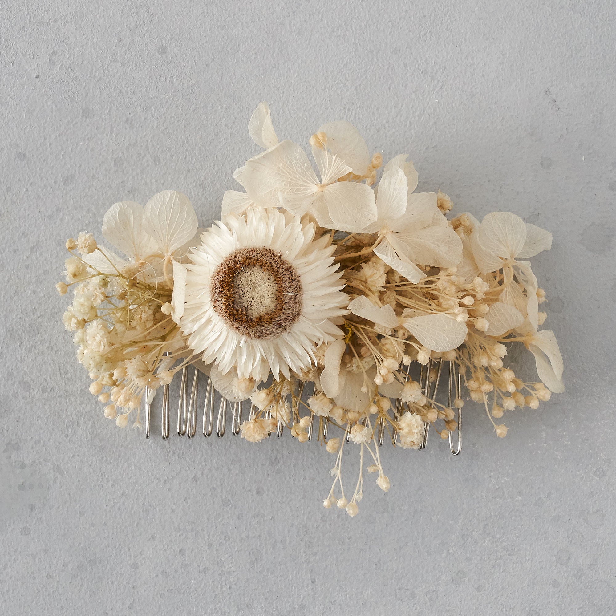 Dried flower hair comb : white