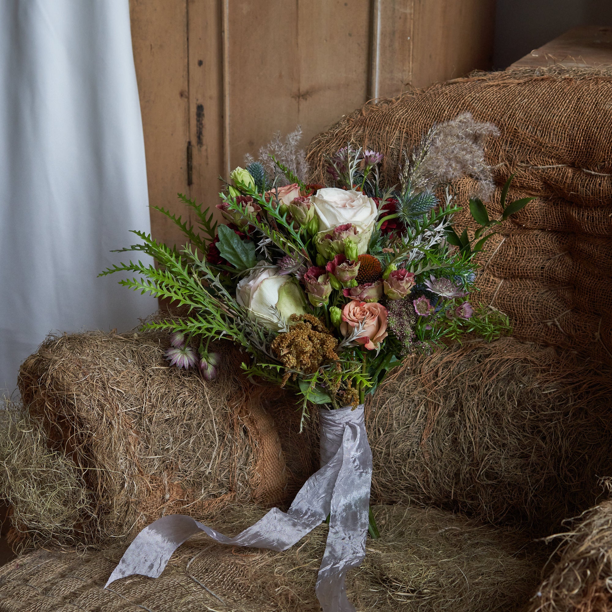 Rustic 2024 wedding bouquets