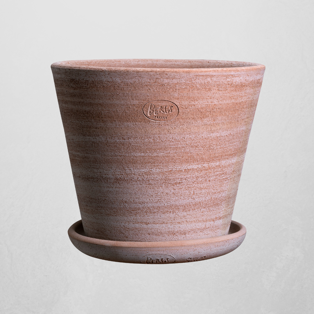 Bergs Potter Terracotta Large Pot