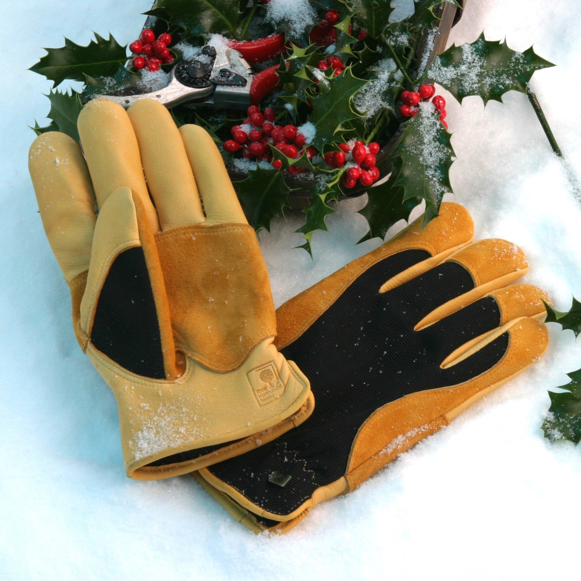 Winter Touch Leather Gardening Gloves