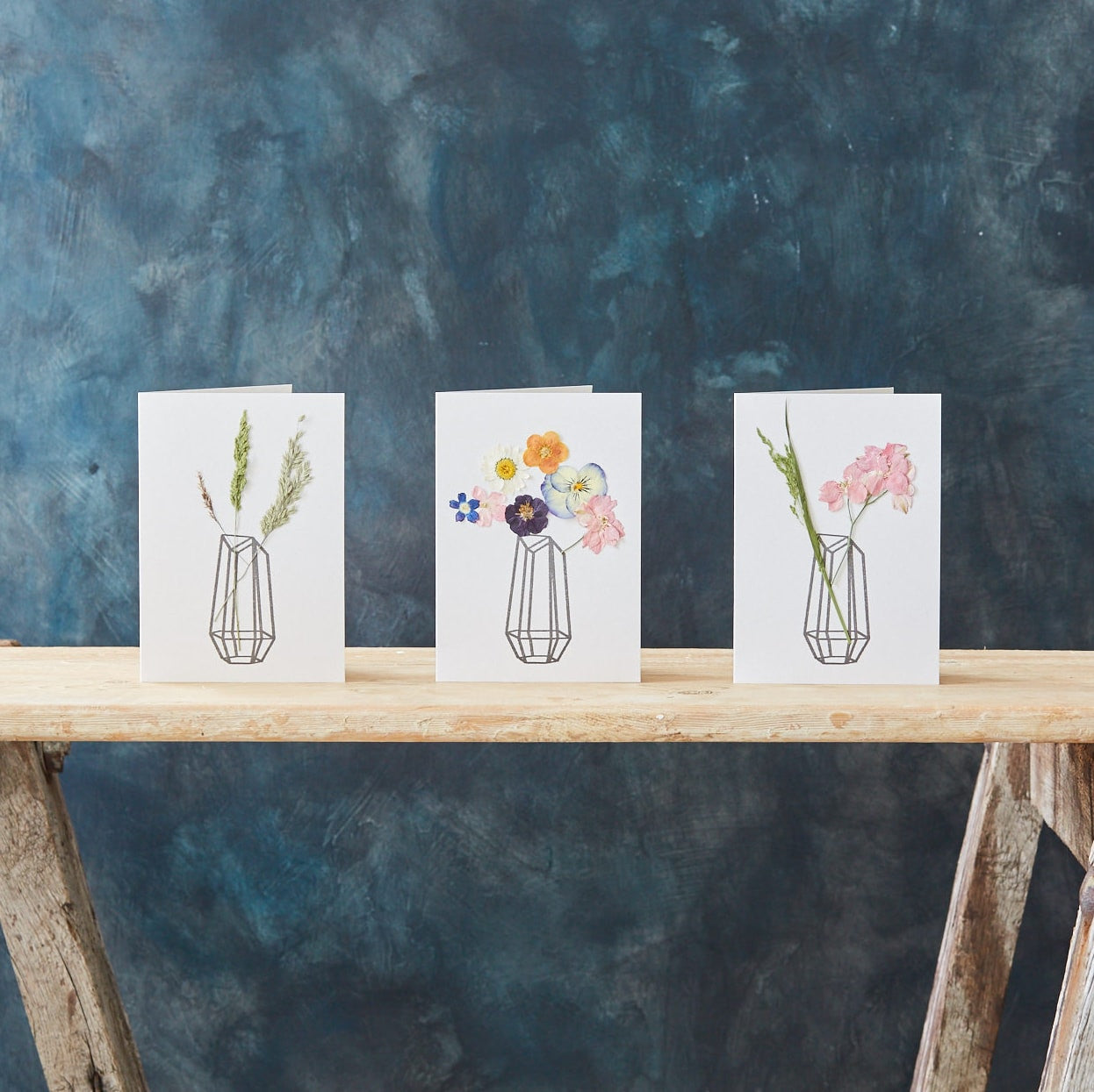 Pressed Flower Greeting Card – Handmade by Botanique Workshop