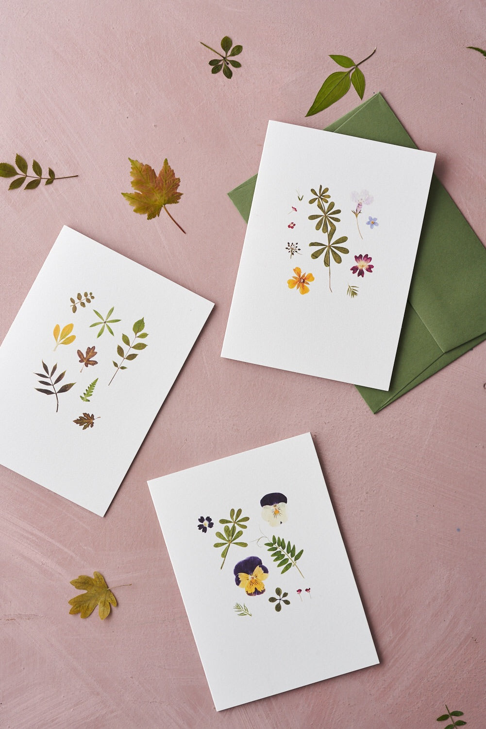 Pressed Flower Botanical Greetings Card - Pansy